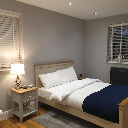 Arsenal Highbury & Islington Beautifully Presented Bed & Breakfast London Exterior photo
